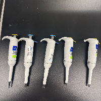 Lot of Pipettes image 0